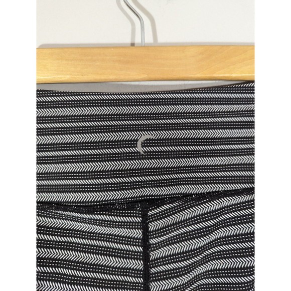 ZYIA Active EUC Black White Stripe Active Leggings Women Size 8 - 10 - Picture 3 of 5